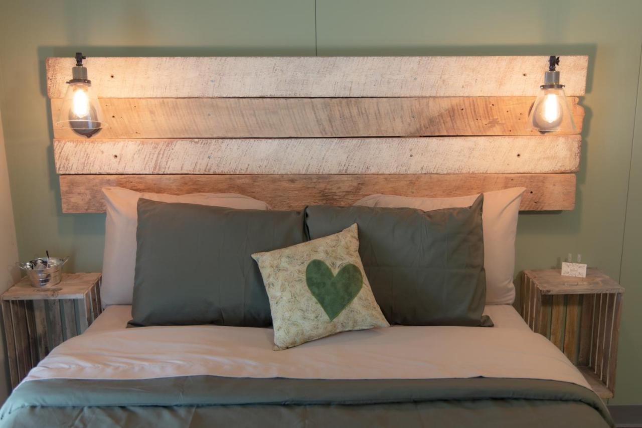 Kingsville The Green Heart Inn المظهر الخارجي الصورة